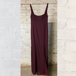 amsale kenna crepe square neck bridesmaid dress in burgundy [size 8]